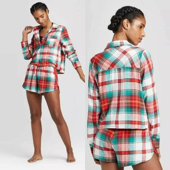 Colsie Other - Colsie Collared Long Sleeve Shirt & Shorts 2 Piece Plaid Pajama Sleep Set R/G